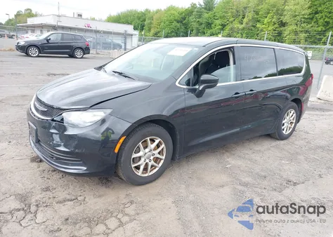 2017 Chrysler Pacifica Lx z USA, uszkodzony, nr VIN 2C4RC1CG0HR502893